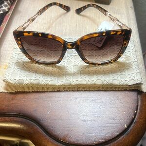 Tortoise Shell Sunglasses